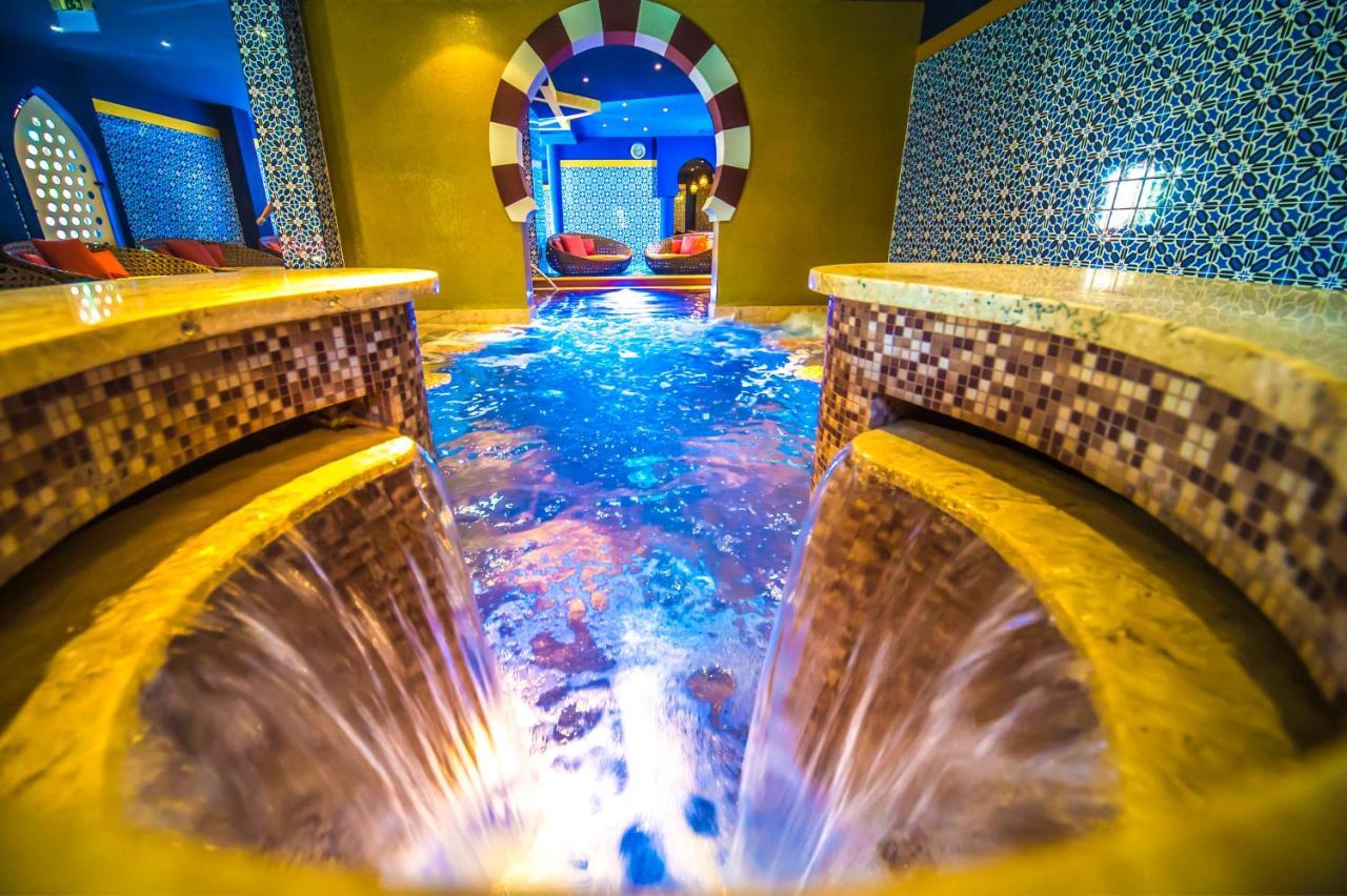 Meses Shiraz Hotel Superior-Adults Only Egerszalok Bagian luar foto