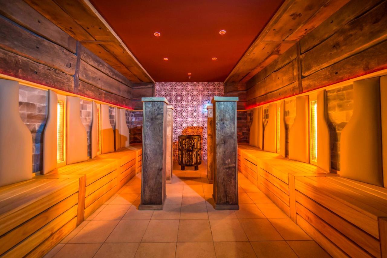 Meses Shiraz Hotel Superior-Adults Only Egerszalok Bagian luar foto