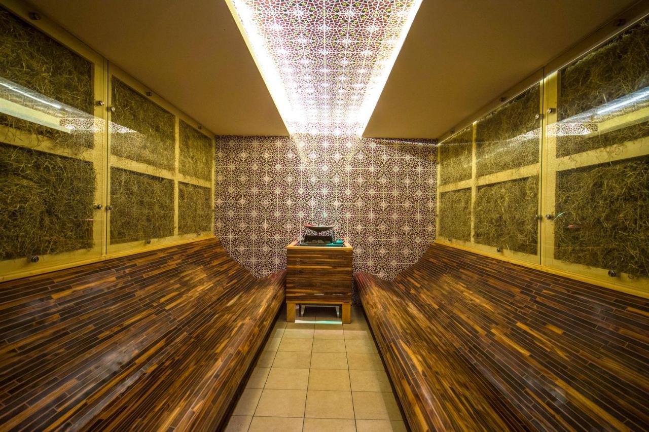 Meses Shiraz Hotel Superior-Adults Only Egerszalok Bagian luar foto