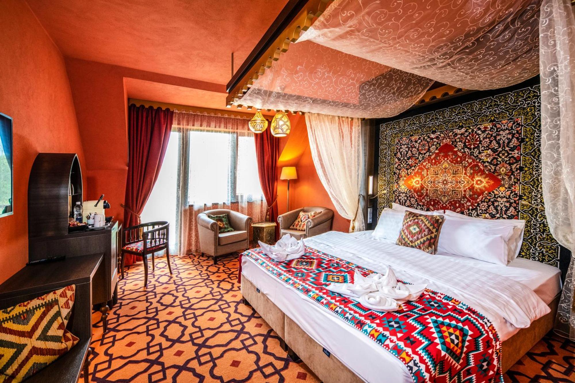 Meses Shiraz Hotel Superior-Adults Only Egerszalok Bagian luar foto